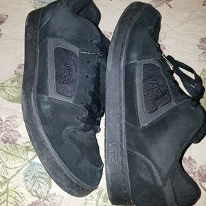 vans docket skate shoes